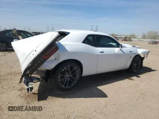 2023 Dodge Challenger R/T Scat Pack z VIN 2C3CDZFJ8PH542866, wystawiony jako Copart lot #56334295 z przebiegiem 23 886 mil mil oraz Szkoda całkowita • Salvage title. Historia ofert i sprzedaży dostępna na DreamBid. Obrazek 3.