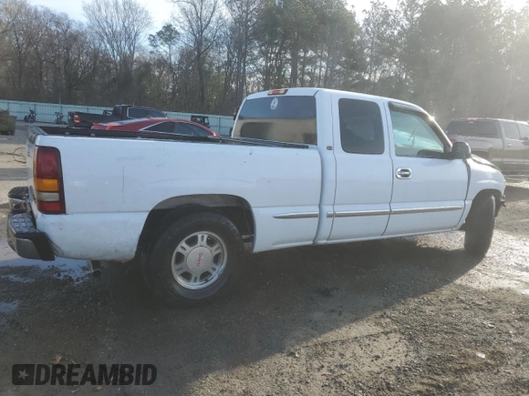 1999 GMC New Sierra 1500 SL with VIN 1GTEC19V9XZ530944, listed as a Copart auction lot 41583035 with 0 mi miles and Salvage Title. Bid and sale history available at carsss.com. Image 3.