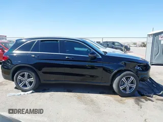 2021 Mercedes-Benz GLC 300 with VIN W1N0G8EBXMF984449, listed as a IAAI auction lot 42078933 with 35,857 mi miles and . Bid and sale history available at DreamBid. Image 12.