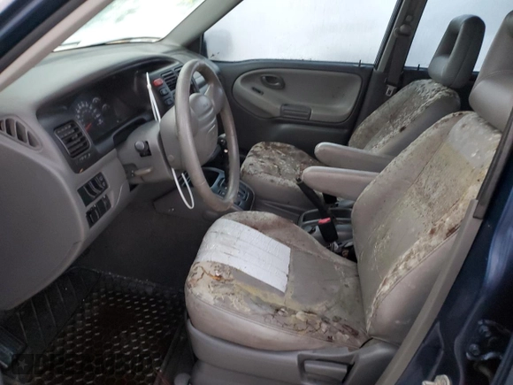 2002 Chevrolet Tracker LT with VIN 2CNBE634126928532, listed as a Copart auction lot 76990704 with Not provided miles and Salvage title. Bid and sale history available at DreamBid. Image 7.
