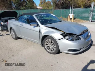 2012 Chrysler 200 Limited with VIN 1C3BCBFG0CN233596, listed as a IAAI auction lot 40794234 with 84,424 mi miles and . Bid and sale history available at DreamBid. Image 1.