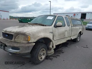 1997 Ford F-150 XL с VIN 1FTDX186XVKA16360, выставлен на аукционе IAAI как лот 42431854 с пробегом 254 944 миль миль и . История ставок и продаж доступна на DreamBid. Изображение 2.