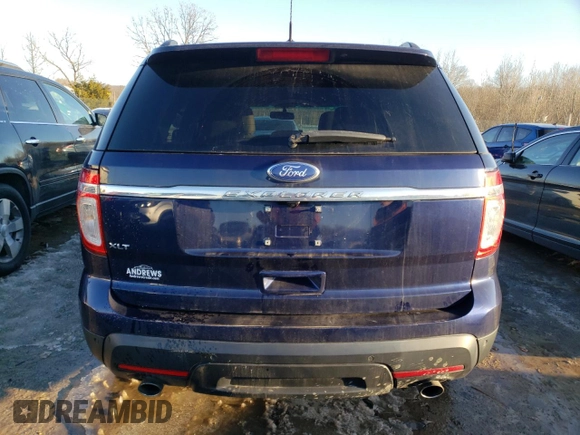 2011 Ford Explorer XLT with VIN 1FMHK7D85BGA45611, listed as a Copart auction lot 45983875 with 154,605 mi miles and Salvage Title. Bid and sale history available at carsss.com. Image 6.