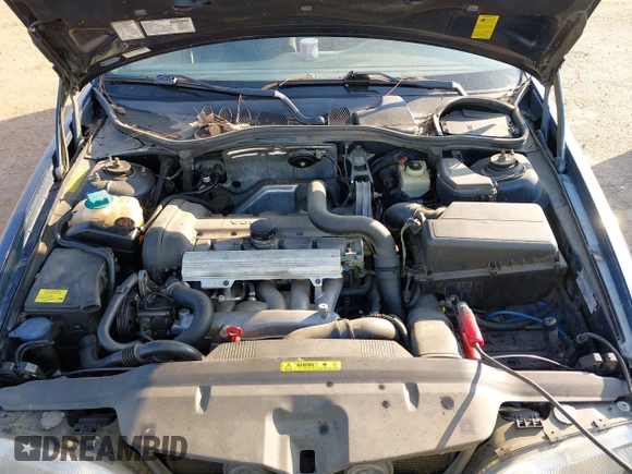 1999 Volvo V70 с VIN YV1LW56D5X2558065, выставлен на аукционе IAAI как лот 41467911 с пробегом 173 951 миль миль и . История ставок и продаж доступна на DreamBid. Изображение 10.