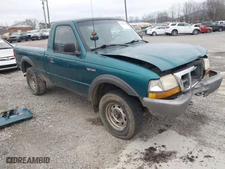1998 Ford Ranger XL with VIN 1FTYR11U3WPB36560, listed as a IAAI auction lot 41502505 with 135,286 mi miles. Bid and sale history available at carsss.com. Image 1.