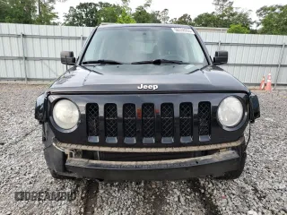 2013 Jeep Patriot Sport z VIN 1C4NJPBA3DD250624, wystawiony jako Copart lot #56536955 z przebiegiem 71 867 mil mil oraz Szkoda całkowita • Salvage title. Historia ofert i sprzedaży dostępna na DreamBid. Obrazek 5.