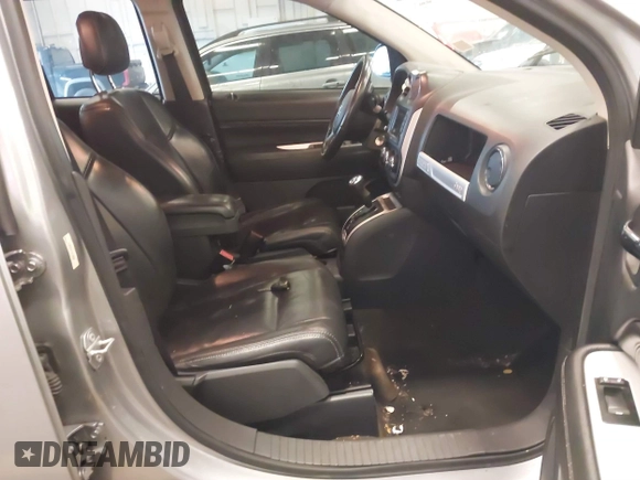 2017 Jeep Compass High Altitude with VIN 1C4NJDEB7HD108382, listed as a IAAI auction lot 41812768 with 91,216 mi miles and . Bid and sale history available at DreamBid. Image 5.