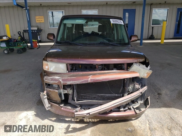 2006 Scion xB z VIN JTLKT324864125173, wystawiony jako Copart lot #56886225 z przebiegiem 153 008 mil mil oraz Szkoda całkowita • Salvage title. Historia ofert i sprzedaży dostępna na DreamBid. Obrazek 5.