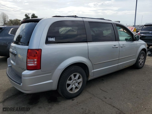 2010 Chrysler Town & Country Touring with VIN 2A4RR5D1XAR300594, listed as a Copart auction lot 45025815 with 141,498 mi miles and Salvage Title. Bid and sale history available at carsss.com. Image 3.