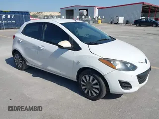 2012 Mazda 2 Sport with VIN JM1DE1KY7C0136125, listed as a IAAI auction lot 42004974 with 224,091 mi miles. Bid and sale history available at carsss.com. Image 1.