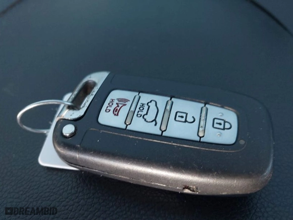 2013 Hyundai Elantra GLS PZEV with VIN 5NPDH4AEXDH304442, listed as a IAAI auction lot 41136472 with 182,800 mi miles. Bid and sale history available at carsss.com. Image 11.