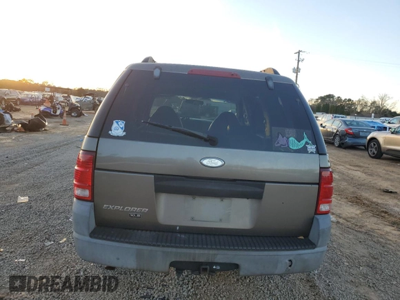 2002 Ford Explorer XLS with VIN 1FMZU62E32UA76407, listed as a Copart auction lot 88239565 with Not provided miles and Salvage title. Bid and sale history available at DreamBid. Image 6.