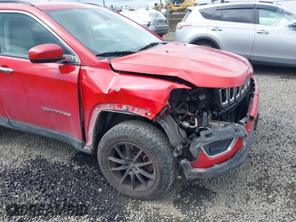 2018 Jeep Compass Latitude с VIN 3C4NJDBB0JT233065, выставлен на аукционе IAAI как лот 42292328 с пробегом 109 743 миль миль и . История ставок и продаж доступна на DreamBid. Изображение 19.
