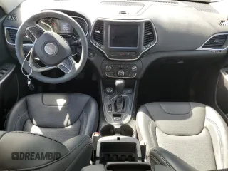 2022 Jeep Cherokee Latitude Lux with VIN 1C4PJMMN5ND511356, listed as a Copart auction lot 77027284 with 11,545 mi miles and Non repairable. Bid and sale history available at DreamBid. Image 8.