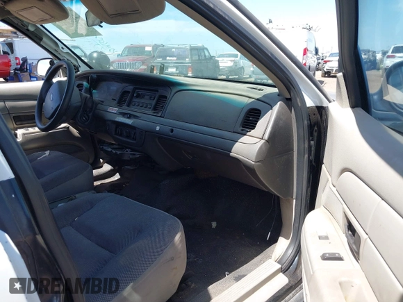 2009 Ford Police Interceptor z VIN 2FAHP71V59X125047, wystawiony jako IAAI lot #42081124 z przebiegiem Nie podano mil oraz . Historia ofert i sprzedaży dostępna na DreamBid. Obrazek 5.
