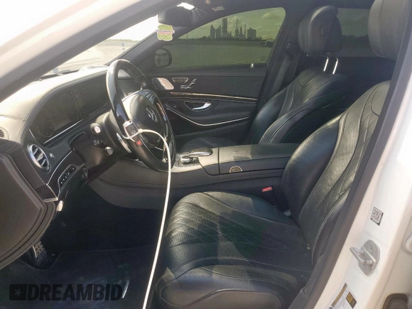 2015 Mercedes-Benz S 550 with VIN WDDUG8FB0FA164779, listed as a Copart auction lot 59945815 with 127,451 mi miles and Salvage title. Bid and sale history available at DreamBid. Image 7.