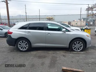 2013 Toyota Venza LE z VIN 4T3ZA3BB1DU069012, wystawiony jako IAAI lot #42033588 z przebiegiem 148 232 mil mil oraz . Historia ofert i sprzedaży dostępna na DreamBid. Obrazek 13.
