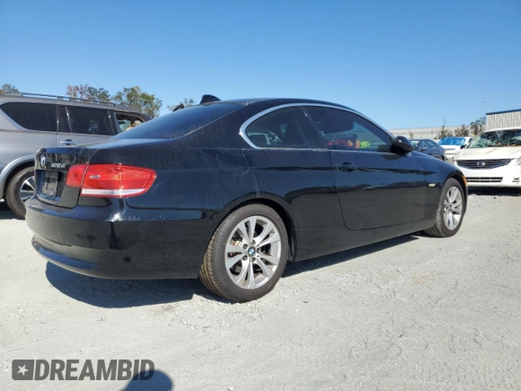 2008 BMW 3 Series 328xi z VIN WBAWV53528P079090, wystawiony jako Copart lot #76663544 z przebiegiem 167 919 mil mil oraz Szkoda całkowita • Salvage title. Historia ofert i sprzedaży dostępna na DreamBid. Obrazek 3.