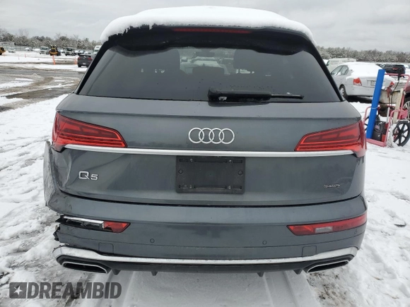 2022 Audi Q5 S line Premium Plus with VIN WA1EAAFY1N2090352, listed as a Copart auction lot 44381355 with 0 mi miles and Salvage Title. Bid and sale history available at carsss.com. Image 6.