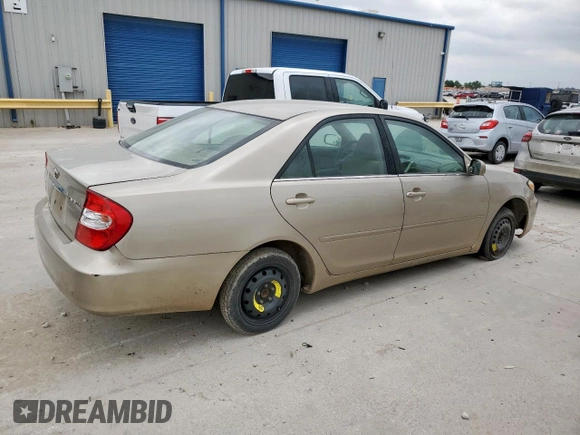 2004 Toyota Camry LE with VIN 4T1BE32KX4U903728, listed as a Copart auction lot 54686425 with 297,587 mi miles and Clean title. Bid and sale history available at DreamBid. Image 3.