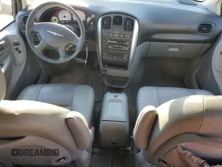 2007 Chrysler Town & Country LWB Touring with VIN 2A4GP54L27R135776, listed as a Copart auction lot 75538084 with 187,755 mi miles and Salvage Title. Bid and sale history available at carsss.com. Image 8.
