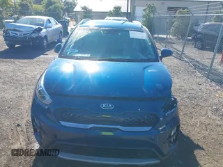 2020 Kia Niro LXS with VIN KNDCB3LC3L5440171, listed as a IAAI auction lot 40276060 with 144,123 mi miles. Bid and sale history available at carsss.com. Image 13.