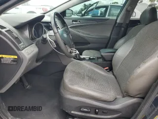 2012 Hyundai Sonata SE z VIN 5NPEC4AC5CH452515, wystawiony jako Copart lot #60095885 z przebiegiem 269 241 mil mil oraz Szkoda całkowita • Salvage title. Historia ofert i sprzedaży dostępna na DreamBid. Obrazek 7.