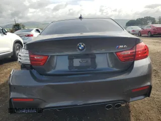 2016 BMW M4 z VIN WBS3R9C53GK338336, wystawiony jako Copart lot #50939815 z przebiegiem 81 818 mil mil oraz Szkoda całkowita • Salvage title. Historia ofert i sprzedaży dostępna na DreamBid. Obrazek 6.