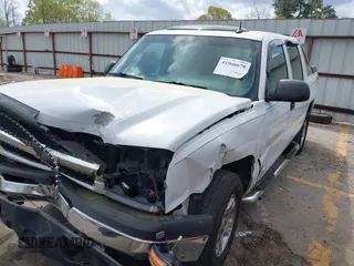 2003 Chevrolet Avalanche with VIN 3GNEC13TX3G290148, listed as a IAAI auction lot 41966678 with 259,476 mi miles and . Bid and sale history available at DreamBid. Image 17.