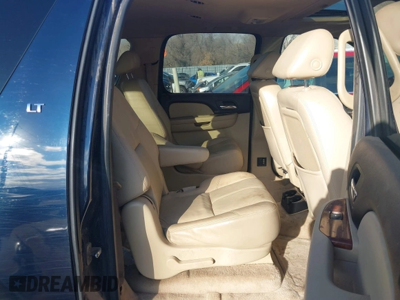 2008 Chevrolet Suburban LTZ with VIN 1GNFK16Y68R143010, listed as a IAAI auction lot 41209402 with 160,182 mi miles. Bid and sale history available at carsss.com. Image 8.