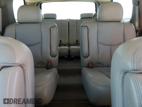 2005 GMC Yukon SLT with VIN 1GKEK13T15J239462, listed as a Copart auction lot 52131435 with 164,696 mi miles and Salvage Title. Bid and sale history available at carsss.com. Image 10.