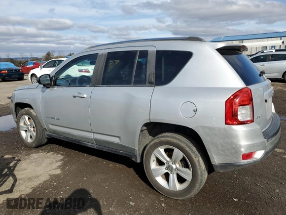 2011 Jeep Compass Latitude with VIN 1J4NF1FB4BD164330, listed as a Copart auction lot 51433545 with 85,642 mi miles and Salvage Title. Bid and sale history available at DreamBid. Image 2.