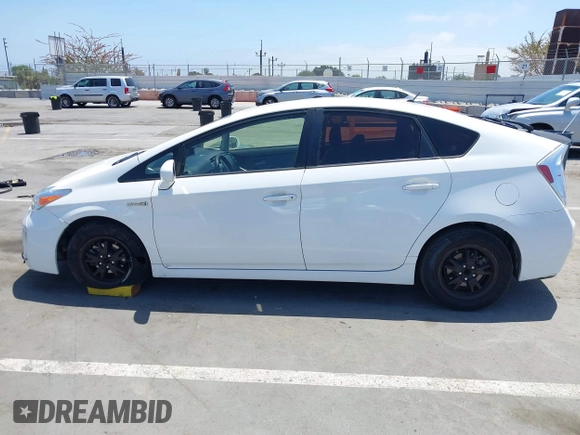 2013 Toyota Prius One z VIN JTDKN3DUXD5657826, wystawiony jako IAAI lot #42346122 z przebiegiem 129 882 mil mil oraz . Historia ofert i sprzedaży dostępna na DreamBid. Obrazek 15.