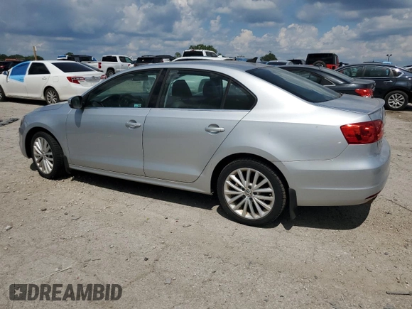 2013 Volkswagen Jetta TDI w/Premium with VIN 3VWLL7AJ4DM385387, listed as a Copart auction lot 63132695 with 132,468 mi miles and Clean title. Bid and sale history available at DreamBid. Image 2.