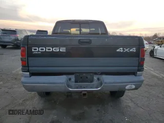 1999 Dodge 1500 z VIN 3B7HF12Y2XG217288, wystawiony jako Copart lot #79251774 z przebiegiem 135 893 mil mil oraz Czysty tytuł • Clean title. Historia ofert i sprzedaży dostępna na DreamBid. Obrazek 6.