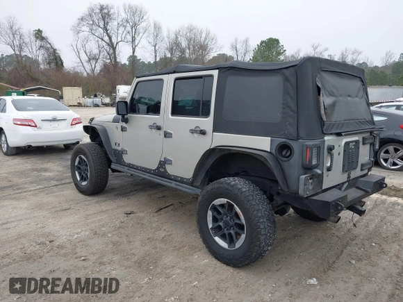 2007 Jeep Wrangler Unlimited X with VIN 1J4GA391X7L107424, listed as a IAAI auction lot 41752013 with 196,557 mi miles and . Bid and sale history available at DreamBid. Image 3.