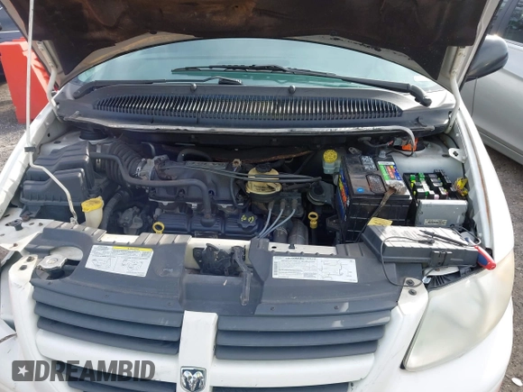 2005 Dodge Caravan SXT with VIN 2D4GP44L15R224531, listed as a IAAI auction lot 41590755 with 141,214 mi miles and . Bid and sale history available at DreamBid. Image 10.