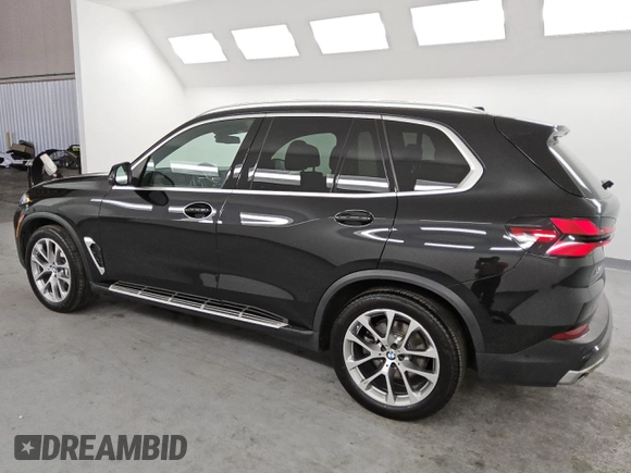 2025 BMW X5 xDrive40i with VIN 5UX23EU01S9W25124, listed as a Copart auction lot 49742835 with 35,175 mi miles and Clean Title. Bid and sale history available at carsss.com. Image 2.