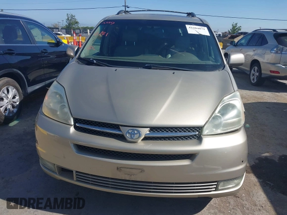 2004 Toyota Sienna XLE z VIN 5TDZA22CX4S154046, wystawiony jako IAAI lot #42304071 z przebiegiem 142 751 mil mil oraz . Historia ofert i sprzedaży dostępna na DreamBid. Obrazek 13.