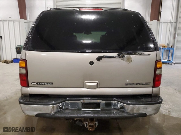 2001 Chevrolet Tahoe LS with VIN 1GNEK13T61R127397, listed as a Copart auction lot 75105654 with 315,538 mi miles and Salvage Title. Bid and sale history available at carsss.com. Image 6.