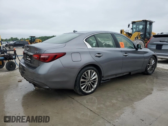 2018 Infiniti Q50 Luxe with VIN JN1EV7AP7JM366935, listed as a Copart auction lot 59781175 with 35,905 mi miles and Salvage title. Bid and sale history available at DreamBid. Image 3.
