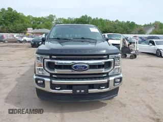 2022 Ford F-250 XL z VIN 1FT7W2BN8NEC43616, wystawiony jako IAAI lot #42263094 z przebiegiem 33 686 mil mil oraz . Historia ofert i sprzedaży dostępna na DreamBid. Obrazek 12.