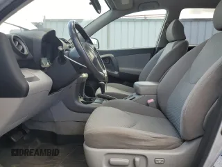 2007 Toyota RAV4 Limited z VIN JTMBD31V075067431, wystawiony jako Copart lot #56770595 z przebiegiem 137 073 mil mil oraz Szkoda całkowita • Salvage title. Historia ofert i sprzedaży dostępna na DreamBid. Obrazek 7.