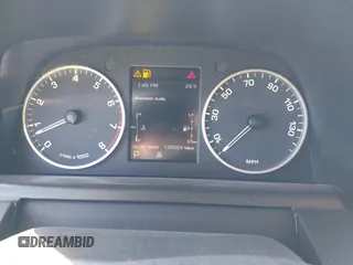 2013 Land Rover LR4 HSE with VIN SALAG2D45DA661198, listed as a IAAI auction lot 40692110 with 135,524 mi miles and . Bid and sale history available at DreamBid. Image 7.