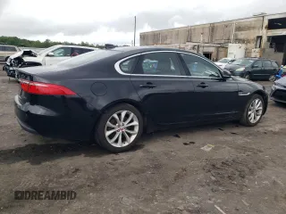 2017 Jaguar XF 20d Premium with VIN SAJBD4BN3HCY42629, listed as a Copart auction lot 69772174 with 84,563 mi miles and Salvage Title. Bid and sale history available at carsss.com. Image 3.