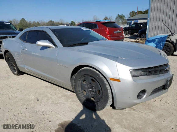 2013 Chevrolet Camaro LS with VIN 2G1FE1E3XD9142543, listed as a Copart auction lot 43903145 with 74,160 mi miles and Salvage Title. Bid and sale history available at carsss.com. Image 4.