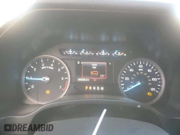 2020 Ford Expedition XLT with VIN 1FMJU1HT6LEA92327, listed as a Copart auction lot 47255385 with 169,539 mi miles and Salvage Title. Bid and sale history available at carsss.com. Image 9.
