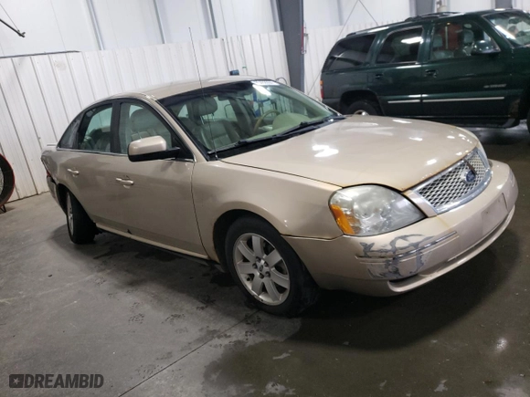 2007 Ford Five Hundred SEL with VIN 1FAHP24137G131105, listed as a Copart auction lot 69402004 with 208,944 mi miles and Salvage Title. Bid and sale history available at carsss.com. Image 4.