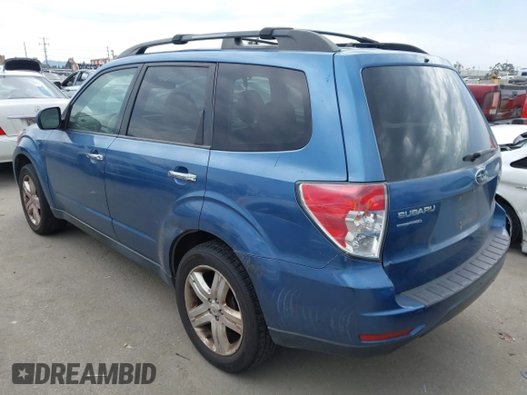2010 Subaru Forester X Premium with VIN JF2SH6CC2AH719250, listed as a IAAI auction lot 42426632 with 255,283 mi miles and . Bid and sale history available at DreamBid. Image 3.