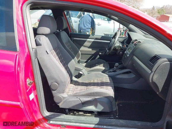 2008 Volkswagen GTI with VIN WVWFV71K38W308647, listed as a IAAI auction lot 41847537 with NaN miles. Bid and sale history available at carsss.com. Image 5.